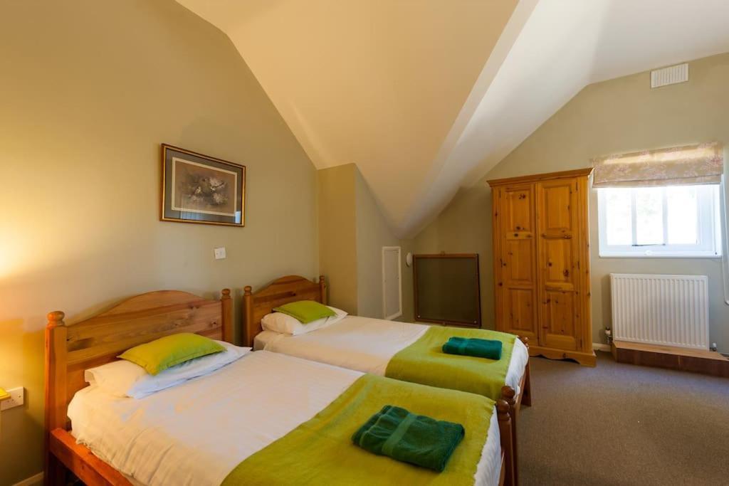 Marshlands House, Sleeps 16 - Country Barn With Hot Tub Villa Woodbridge Luaran gambar